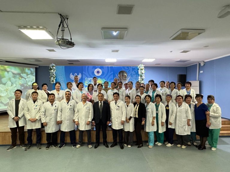 Республика күні мерекесі